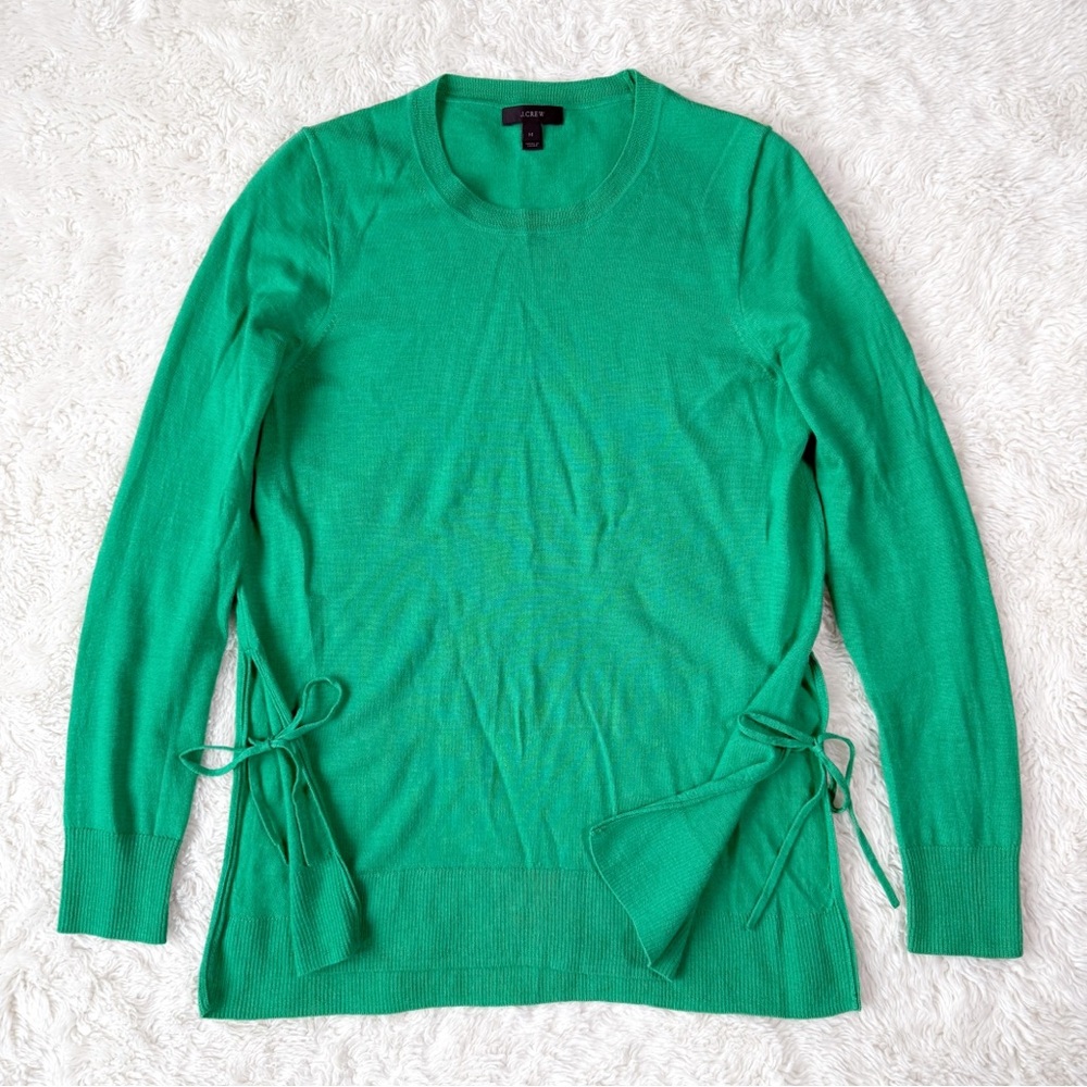 J. Crew Woman Green Crew Neck Knit Sweater MEDIUM Preppy Preppy Coquette Classic